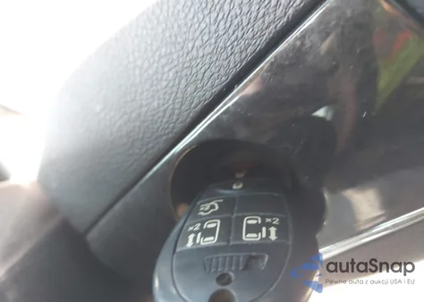 2012 Chrysler Town & Country Touring from USA, damaged, VIN 2C4RC1BG2CR251644